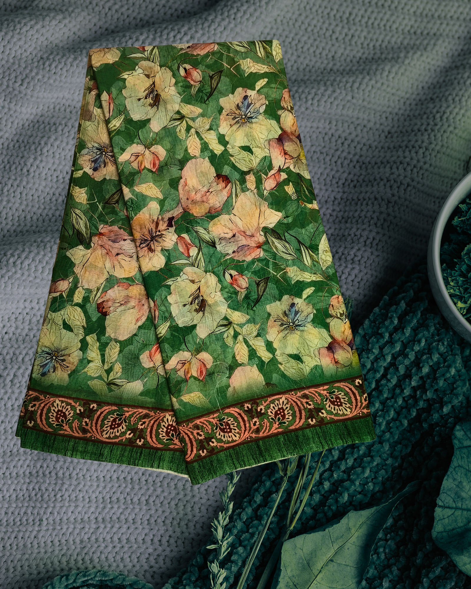 Parrot Green Cotton Floral Saree ? Digital Gulmohar Print