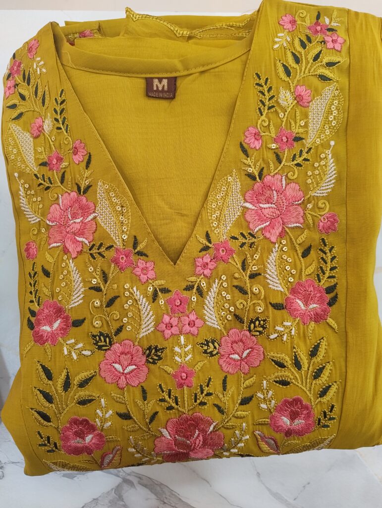Mul Chanderi 3 PC Suit Mastered